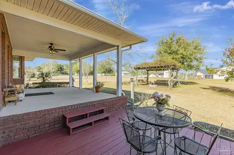 Exterior - 602 Pinebrook Cir, Cantonment, FL 32533 photo 5 of 13
