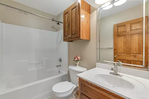 Bath - 602 Pinebrook Cir, Cantonment, FL 32533 photo 1 of 3