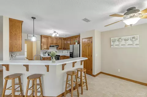 Kitchen - 602 Pinebrook Cir, Cantonment, FL 32533 photo 4 of 4