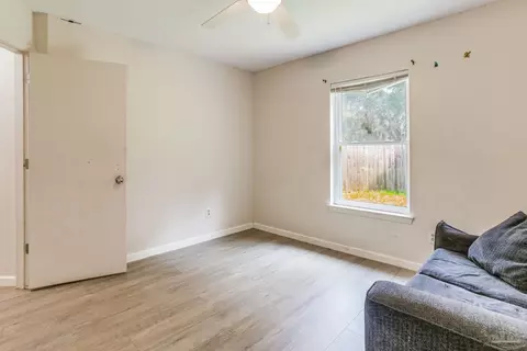 5407 Hollow Oak Ln, Pace, FL 32571 photo 29