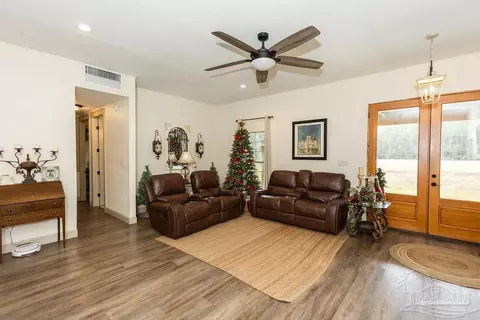 3325 Steele Meadow Dr, Pace, FL 32571 photo 15