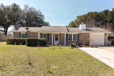 6173 Forest Pines Dr, Pensacola, FL 32526