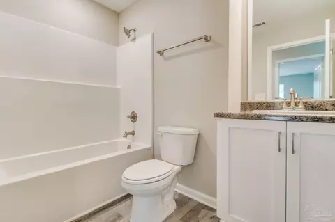 5589 Riviera Dr, Milton, FL 32583 photo 21