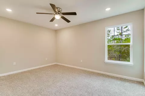 5589 Riviera Dr, Milton, FL 32583 photo 10