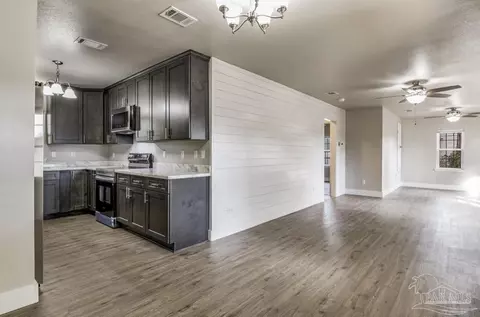Entry Way - 5337 Hutto Ln, Jay, FL 32565 photo 1 of 1