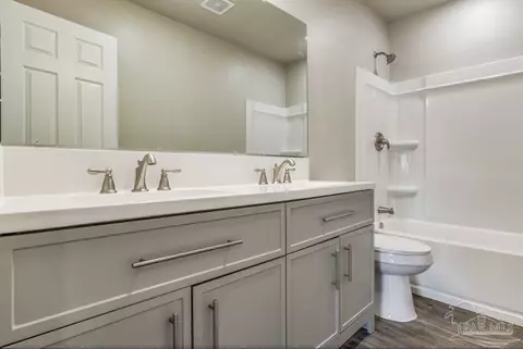 Bath - 5337 Hutto Ln, Jay, FL 32565 photo 1 of 4