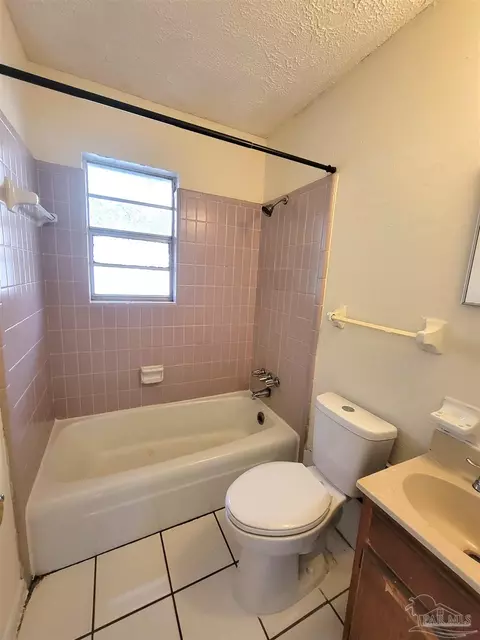 1279 Lake Dr, Cantonment, FL 32533 photo 9