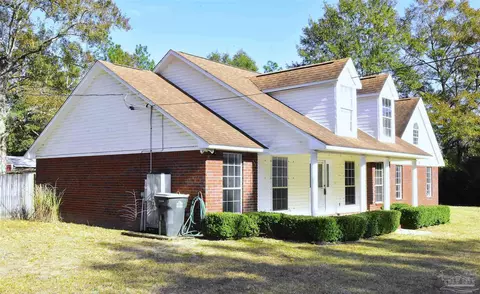 7992 Rex Dr, Milton, FL 32570 photo 2