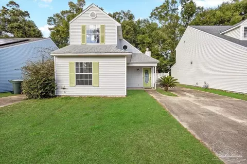 6984 Weatherwood Dr, Pensacola, FL 32506