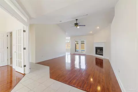 Living - 1012 Brandermill Dr, Cantonment, FL 32533 photo 1 of 2