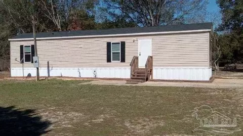9918 Provincial Rd, Milton, FL 32583