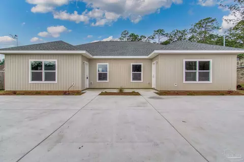 2289 Dogtrack Rd, Pensacola, FL 32506