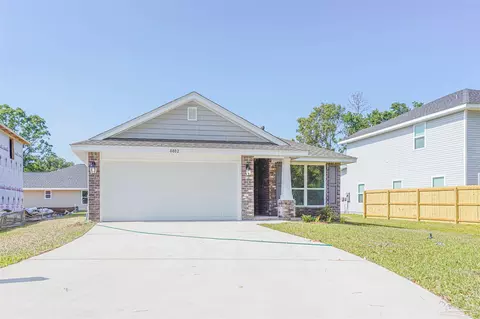 3363 Bliss Ln #3E, Cantonment, FL 32533