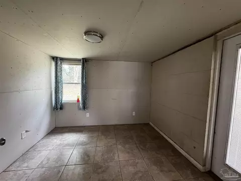 5367 Locklin Ave, Milton, FL 32570 photo 6