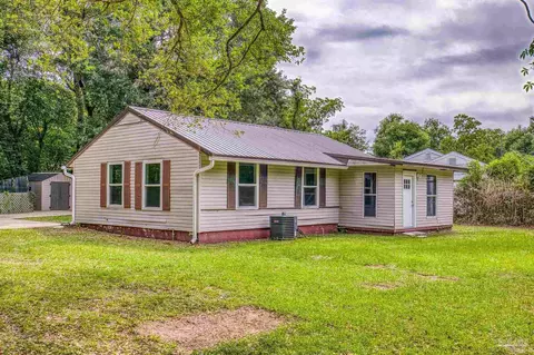 124 Alice St, Pensacola, FL 32505