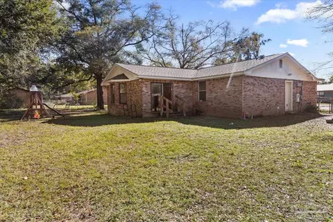6565 Kennington Cir, Milton, FL 32570 photo 4