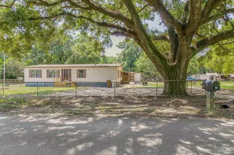 4413 Jernigan Rd, Pace, FL 32571 photo 3
