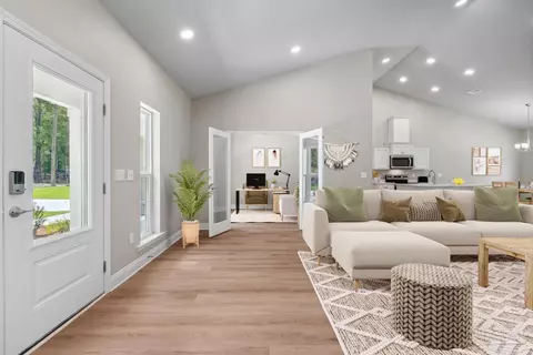 Entry Way - 4420 Russell Elliott Rd, Jay, FL 32565 photo 12 of 14