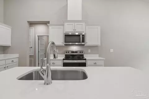 Kitchen - 4420 Russell Elliott Rd, Jay, FL 32565 photo 1 of 1