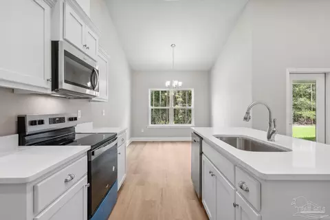 Entry Way - 4420 Russell Elliott Rd, Jay, FL 32565 photo 5 of 14