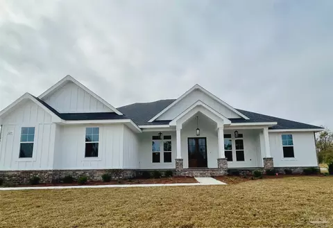 2444 Okatie Ln, Cantonment, FL 32533