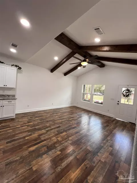 5649 Eagle Dr, Milton, FL 32570 photo 2
