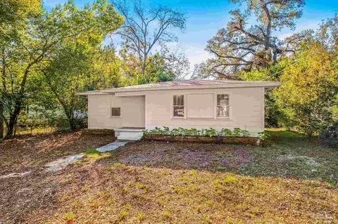 3907 W Blount St, Pensacola, FL 32505
