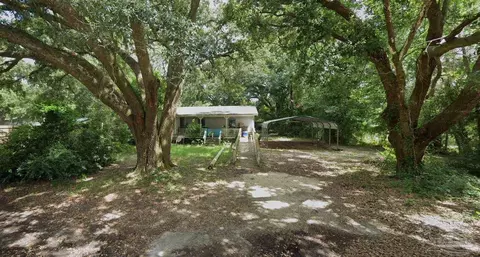 4028 Beebe Dr, Pace, FL 32571