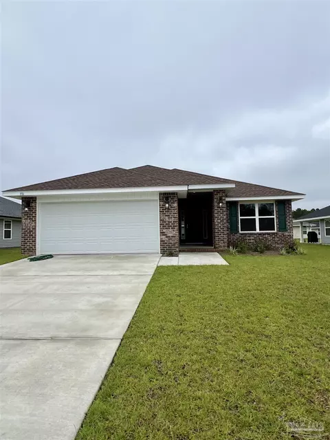 916 Rustling Pines Rd #19B, Cantonment, FL 32533