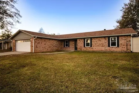 Exterior - 3366 Gladewood Ln, Pace, FL 32571 photo 2 of 4