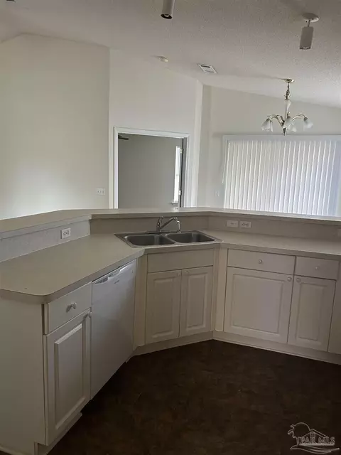 Kitchen - 5305 Cherub Cir, Milton, FL 32583 photo 4 of 4