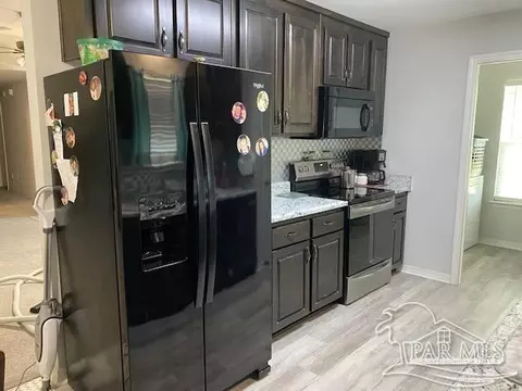 4361 Sablan Ln, Milton, FL 32583 photo 6