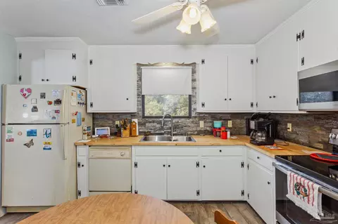 7665 Lund Rd, Milton, FL 32570 photo 35