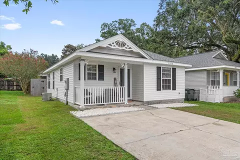 1012 Towle Cir, Pensacola, FL 32514