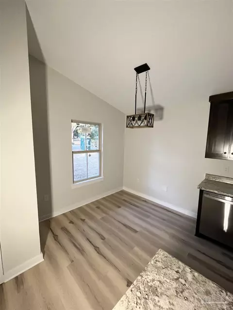 6285 Long St, Milton, FL 32570 photo 8