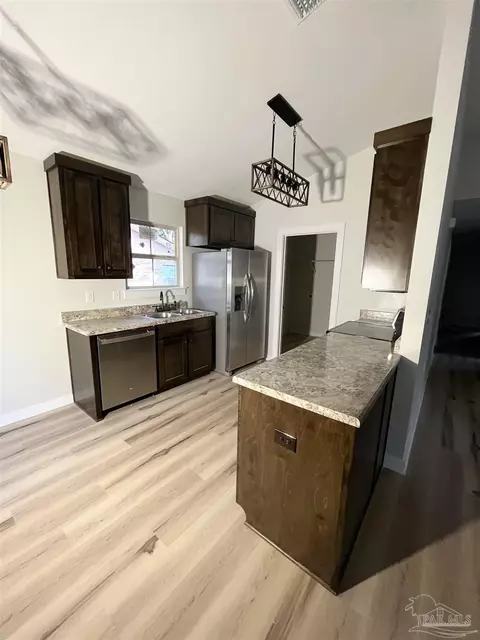 6285 Long St, Milton, FL 32570 photo 7