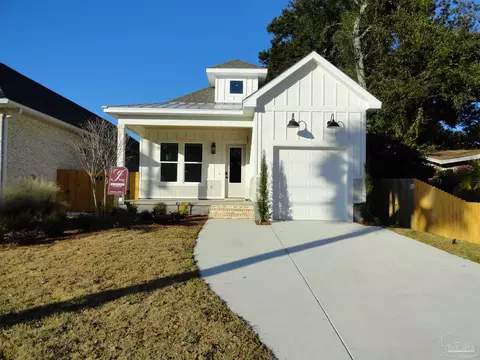 3104 E Avery St, Pensacola, FL 32503