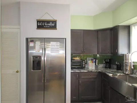 Kitchen - 2958 Whitley Ln, Pace, FL 32571 photo 7 of 15