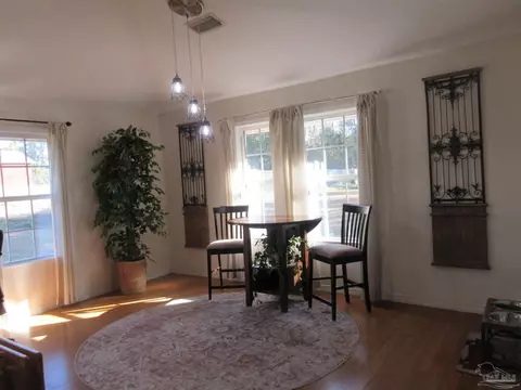 Dining - 2958 Whitley Ln, Pace, FL 32571 photo 2 of 5