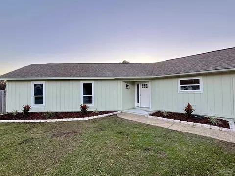 2829 Via Roma Ct, Gulf Breeze, FL 32563