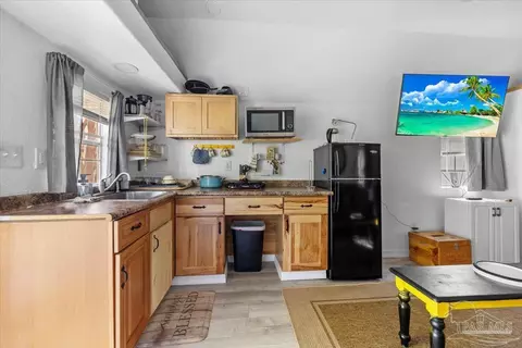 Kitchen - 1957 Stacey Rd, Cantonment, FL 32533 photo 2 of 3