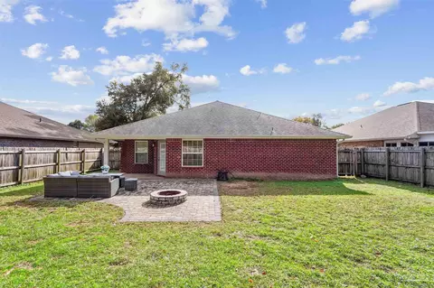 Exterior - 5003 Covenant Cir, Pace, FL 32571 photo 6 of 8