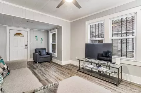 112 N E St, Pensacola, FL 32502