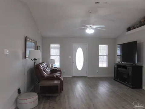 Living - 3314 Meghans Way, Pace, FL 32571 photo 2 of 5