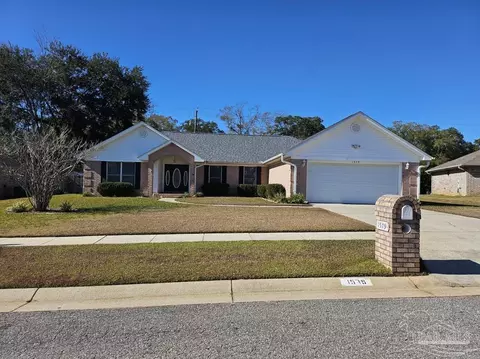 1579 Hunters Creek Dr, Cantonment, FL 32533