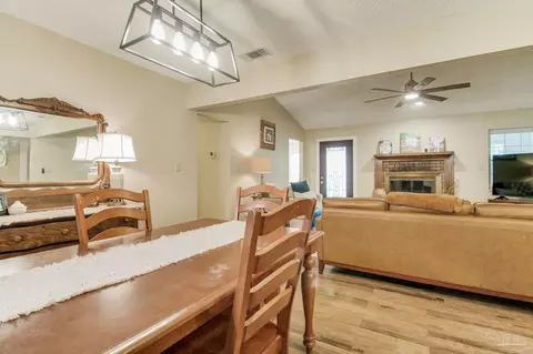 6565 Tidal Bay Dr, Milton, FL 32570 photo 10