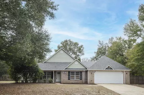 5561 Cottonwood Dr, Milton, FL 32570