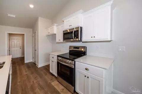 Other - 6208 Pineapple Dr, Milton, FL 32570 photo 7 of 9