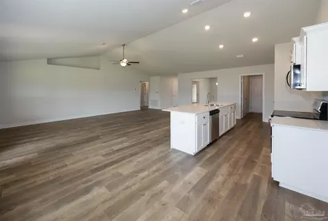 Other - 6208 Pineapple Dr, Milton, FL 32570 photo 8 of 9