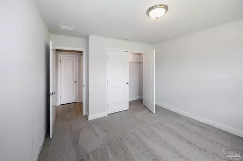 Bedroom - 6190 Pineapple Dr, Milton, FL 32570 photo 5 of 5